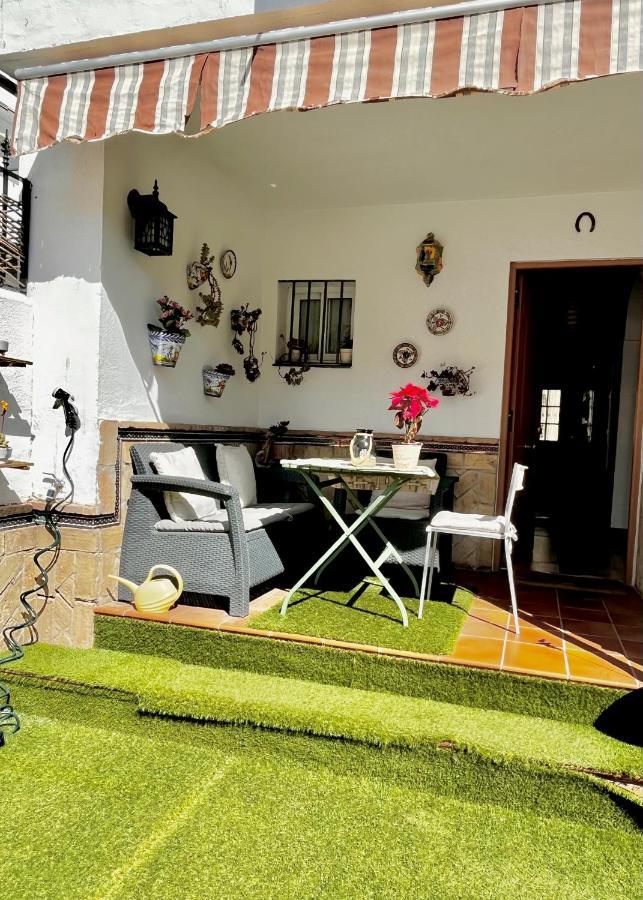 Like At Home Near Seville Montequinto Экстерьер фото